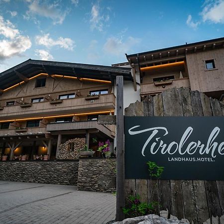 Hotel Landhaus Tirolerherz Sankt Ulrich am Pillersee Exterior foto