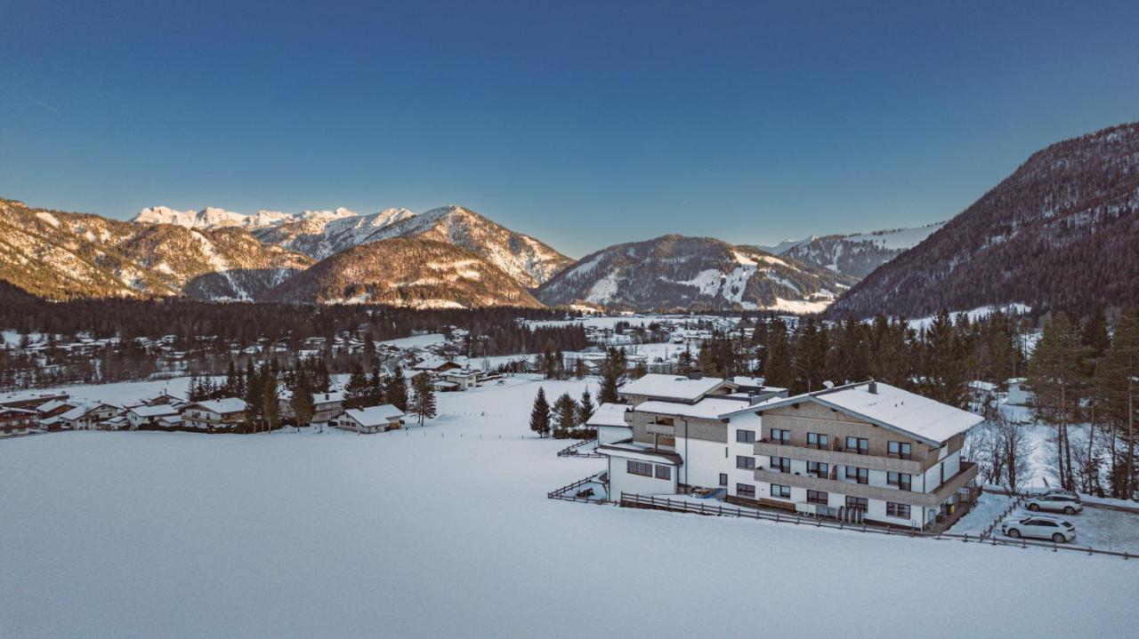 Hotel Landhaus Tirolerherz Sankt Ulrich am Pillersee Exterior foto